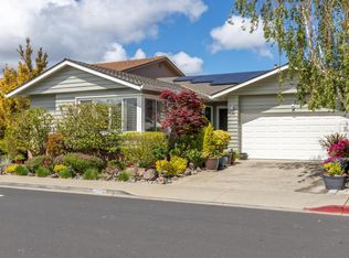 949 Swan St, Foster City, CA 94404