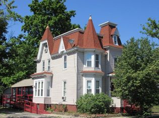 560 Union St, Springfield, MA 01109