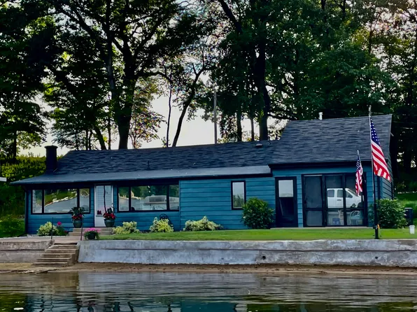 67159 Territorial Rd, Lawrence, MI 49064