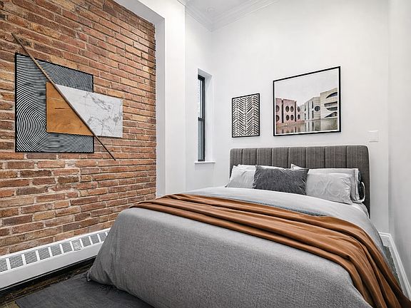 4th image of 326 E 4th St APT 5B