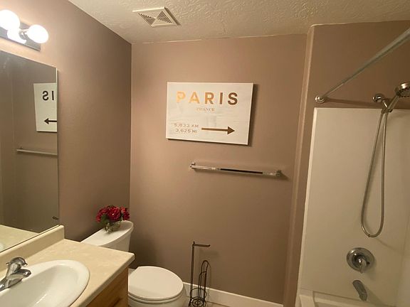 Bathroom (New Toilet installed)