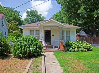 405 NW B St, Bentonville, AR 72712