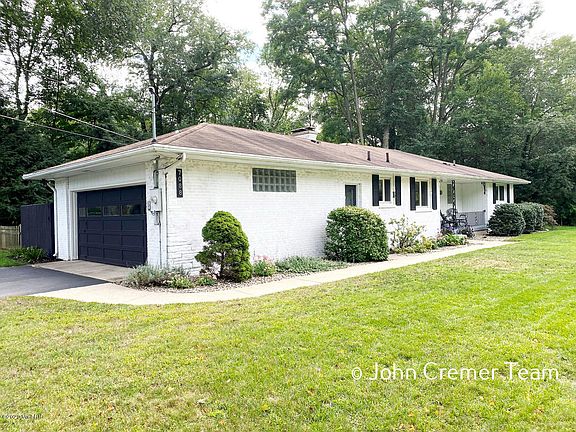 2nd image of 7088 Thorncrest Dr SE