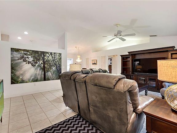 5th image of 53 Perch St