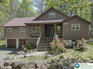 80 Theta Dr, Gouldsboro, PA 18424