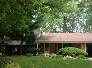 3160 Branch Ct, Wixom, MI 48393