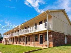 4423 Bonnell Dr NW, Huntsville, AL