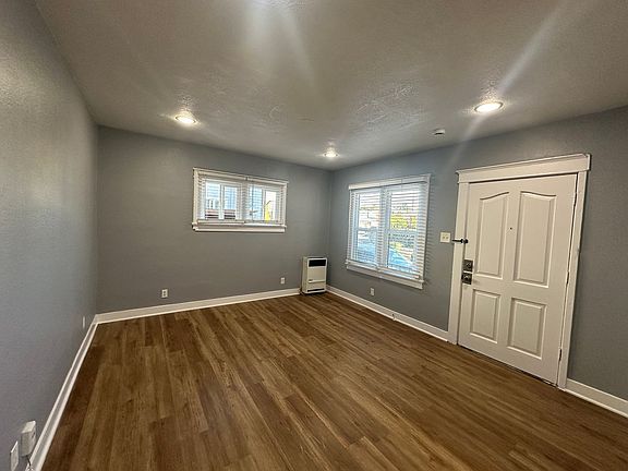 4th image of 602 Euclid Ave #3004