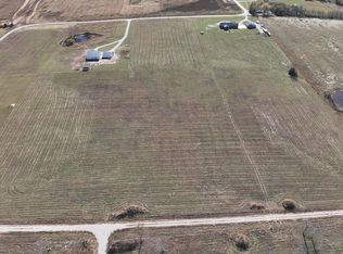 10 S 82nd Rd, Bolivar, MO 65613