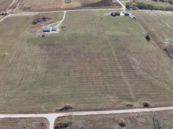 011 S 82nd Road, Bolivar, MO 65613