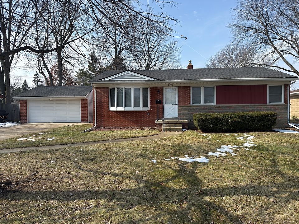 1st image of 2792 Grant Dr