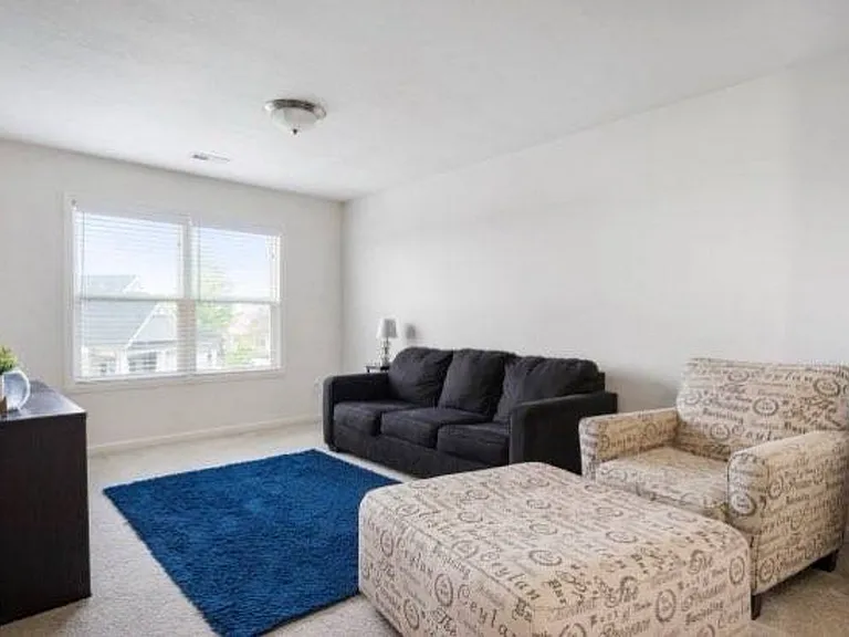 6517 Turf Way — Photo 9