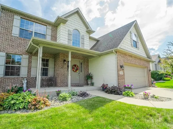 2453 Blarney Stone Dr, Valparaiso, IN 46385
