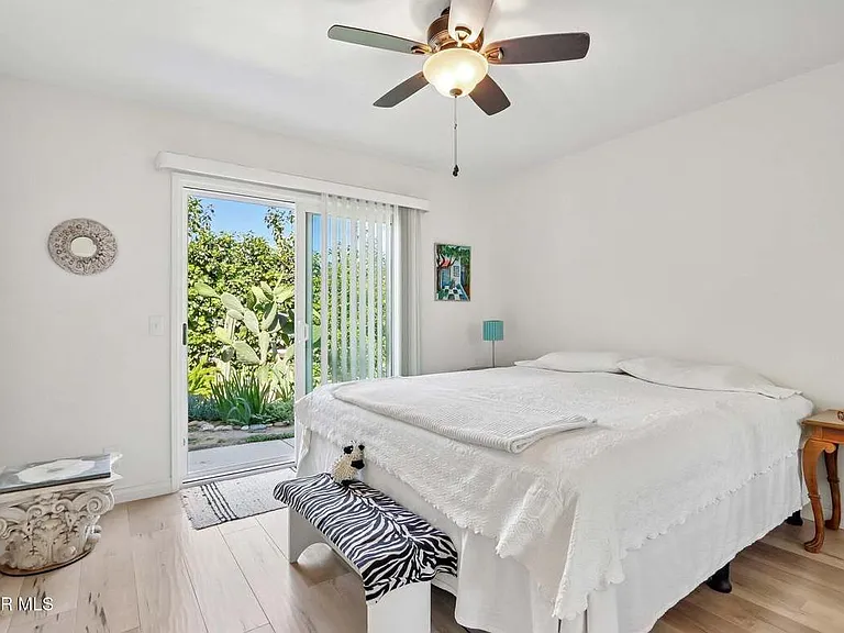 1725 Sequoia Ave — Photo 14