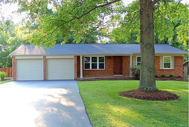 1st image of 51 Oak Hill Dr