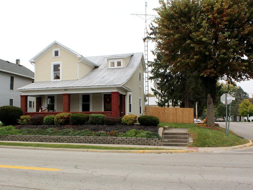 1st image of 301 N Main St