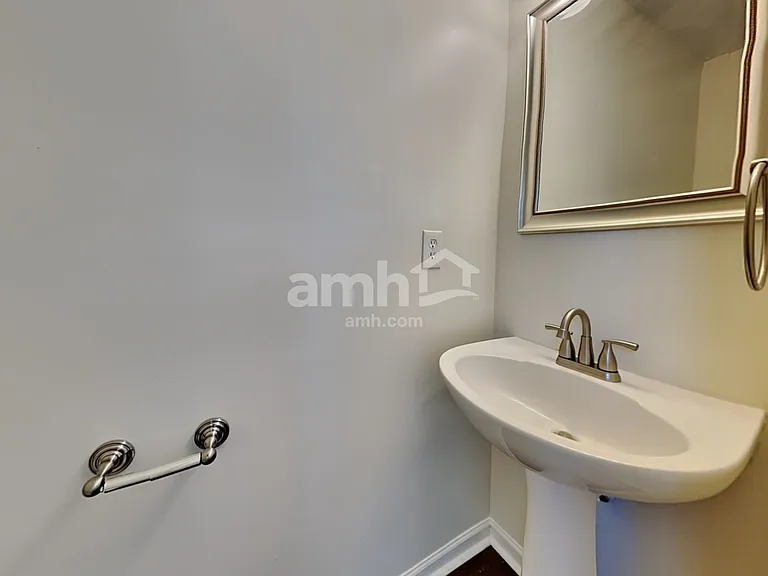 5576 Shetland Ct — Photo 7
