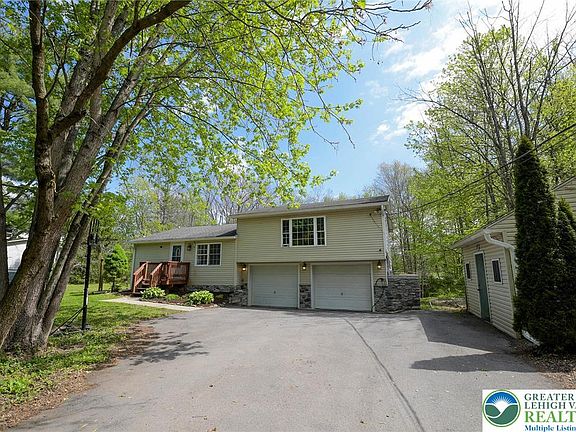 4th image of 123 Grape Ln