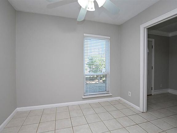4th image of 5239 Arboles Dr APT P