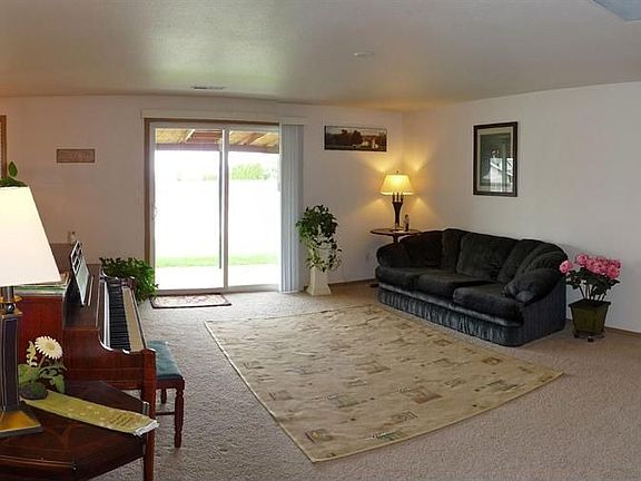 3rd image of 4312 Clydesdale Ln