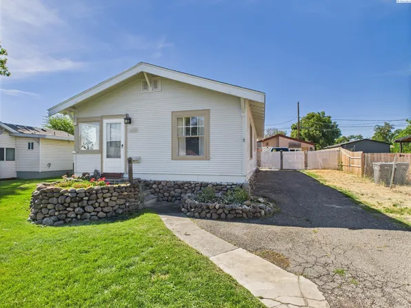 428 E 3rd Ave, Kennewick, WA 99336