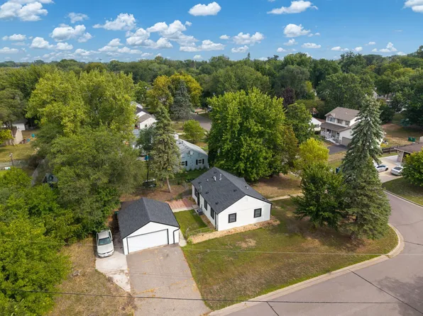 3401 Quail Ave N, Crystal, MN 55422