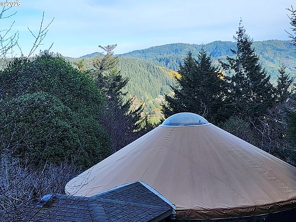 4th image of Hensley Hill Rd