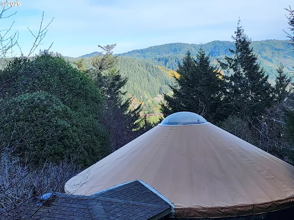 Hensley Hill Rd, Pt Orford, OR 97465