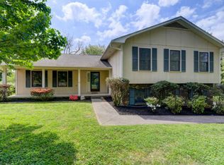 11700 Georgetowne Dr, Knoxville, TN 37934