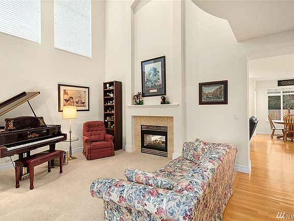 3rd image of 16006 SE 250th Ct