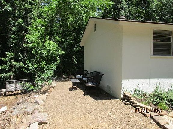 2nd image of 608 Melody Ln