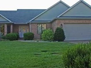 10040 Brook Meadow Dr, Evansville, IN