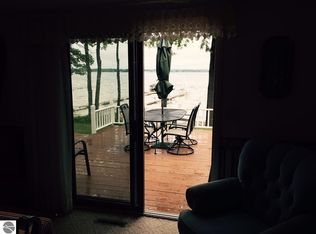 6600 W Lakeview Dr, Lake City, MI 49651