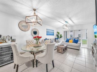 5580 Lakeside Dr APT 102, Margate, FL 33063