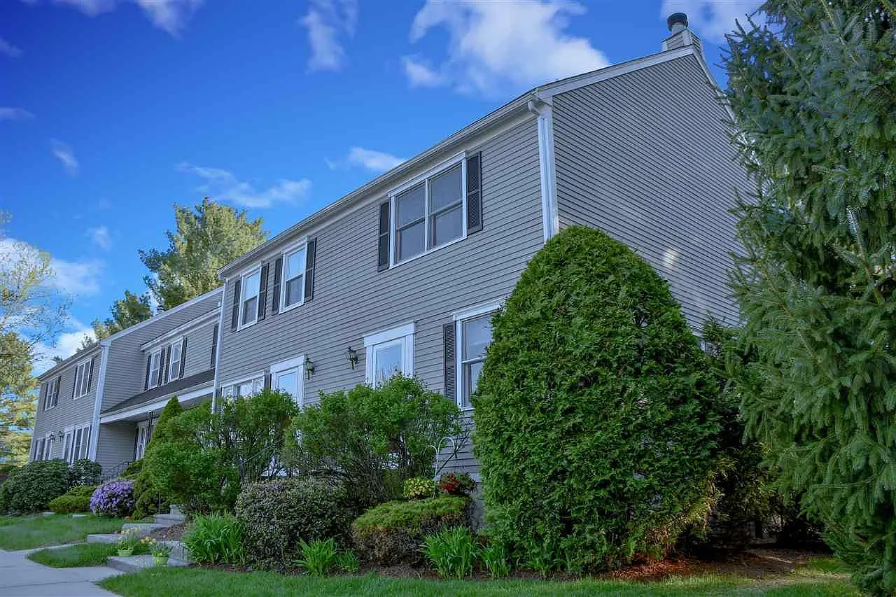 3 bed, 1890 sqft, $3,100 — Photo 3