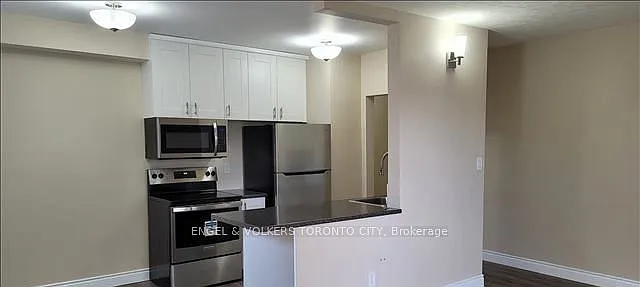 416 E 42nd St #101 — Photo 3