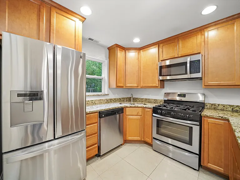 37936 N Wilson Ave — Photo 6