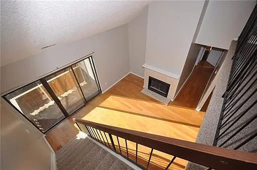2 bed, 2.0 bath, $1,750 — Photo 4