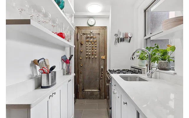 Rented by Douglas Elliman | media 11