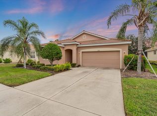 6390 Falcon Lair Dr, North Port, FL 34287