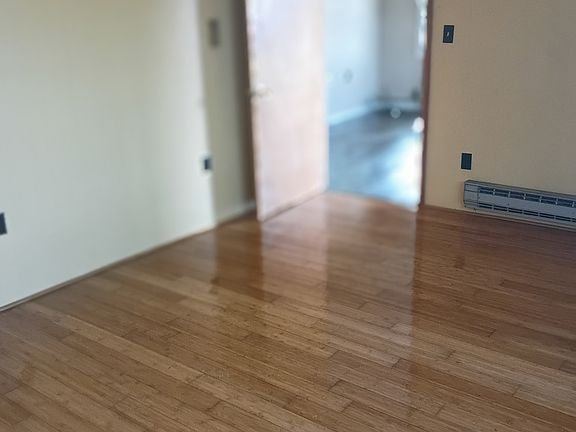 2nd image of 202 E Cedar St