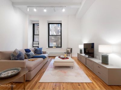 14 W 4th St #B201, New York, NY, 10012