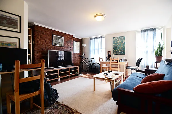 Rented by J Misrahi Realty Corp | media 8