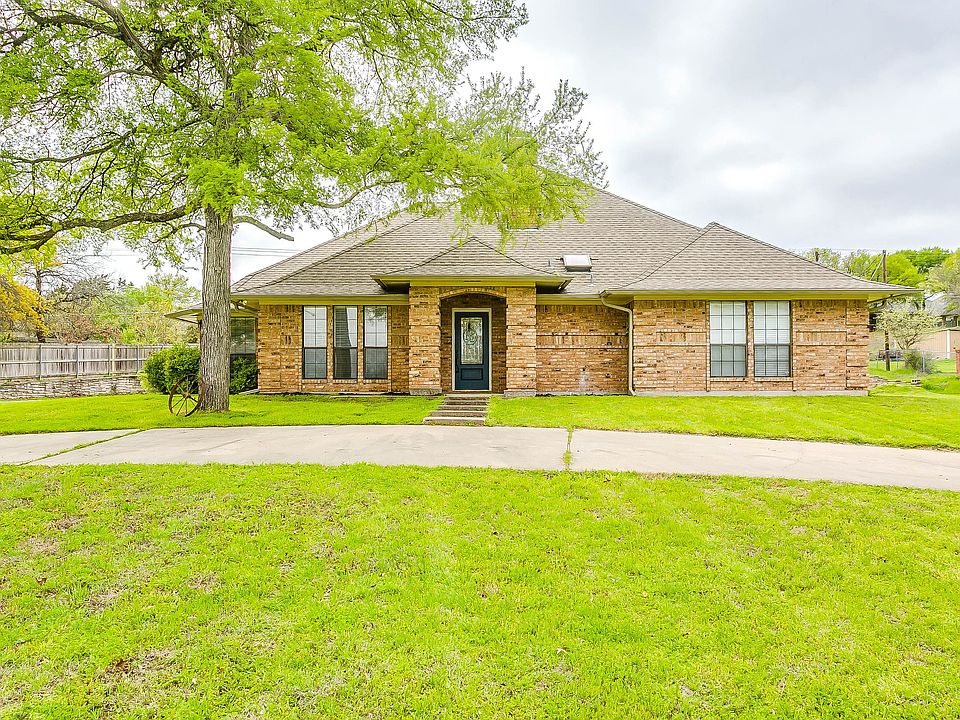 107 Hawthorne MLS (1 of 36).jpg