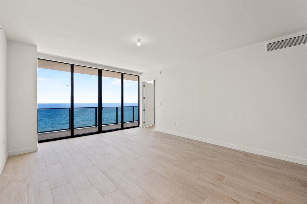 900 N Ocean Boulevard #1604, photo 9