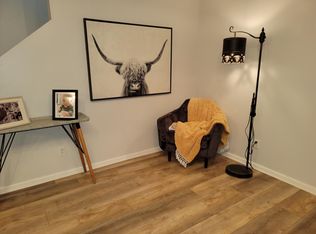 16264 Patrick Ave, Omaha, NE 68116