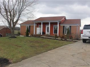 303 R W Gordon Dr, Springfield, TN 37172