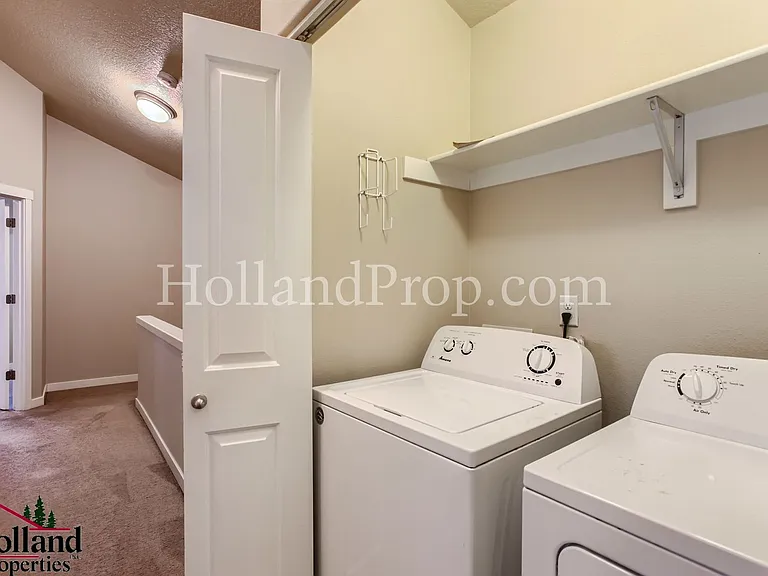 3119 NE Weeping Willow Way — Photo 22