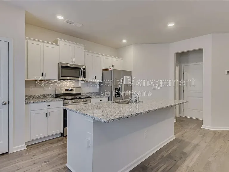 930 Quaint Parish Cir — Photo 6