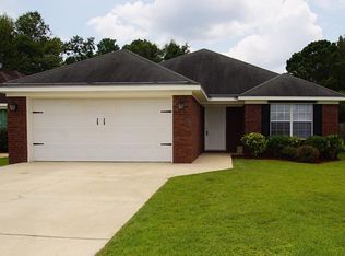 8439 Oak Pointe Ct, Mobile, AL 36695